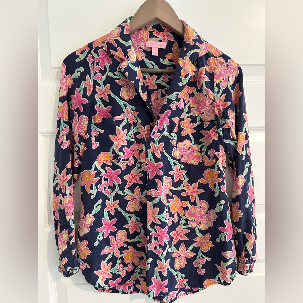 Lilly Pulitzer Floral Blouse in Navy with Pink and Orange